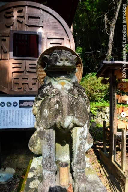 聖神社の狛犬