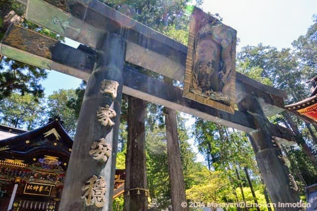 三峯神社/青銅鳥居