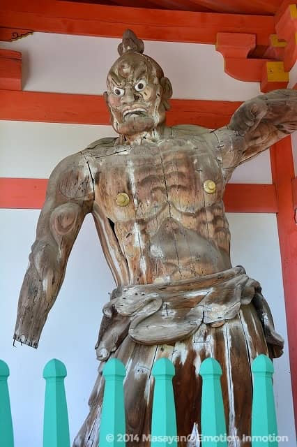 壺阪寺/仁王像