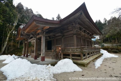 稲田神社拝殿
